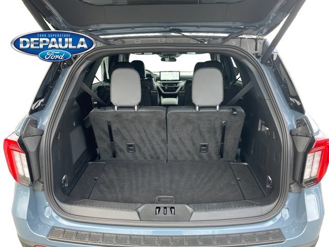 Certified 2025 Ford Explorer ST-Line AWD/4WD image 6