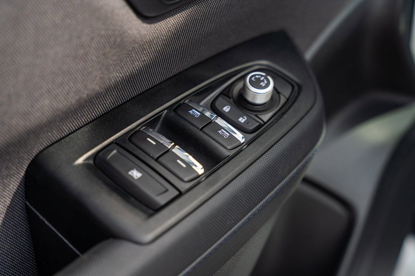 Used 2025 Subaru Forester Premium image 27