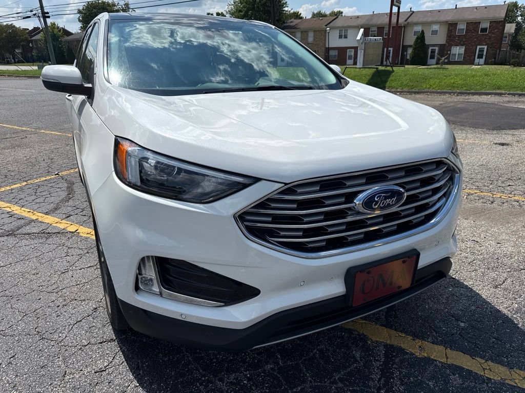 Certified 2023 Ford Edge Titanium AWD/4WD image 28