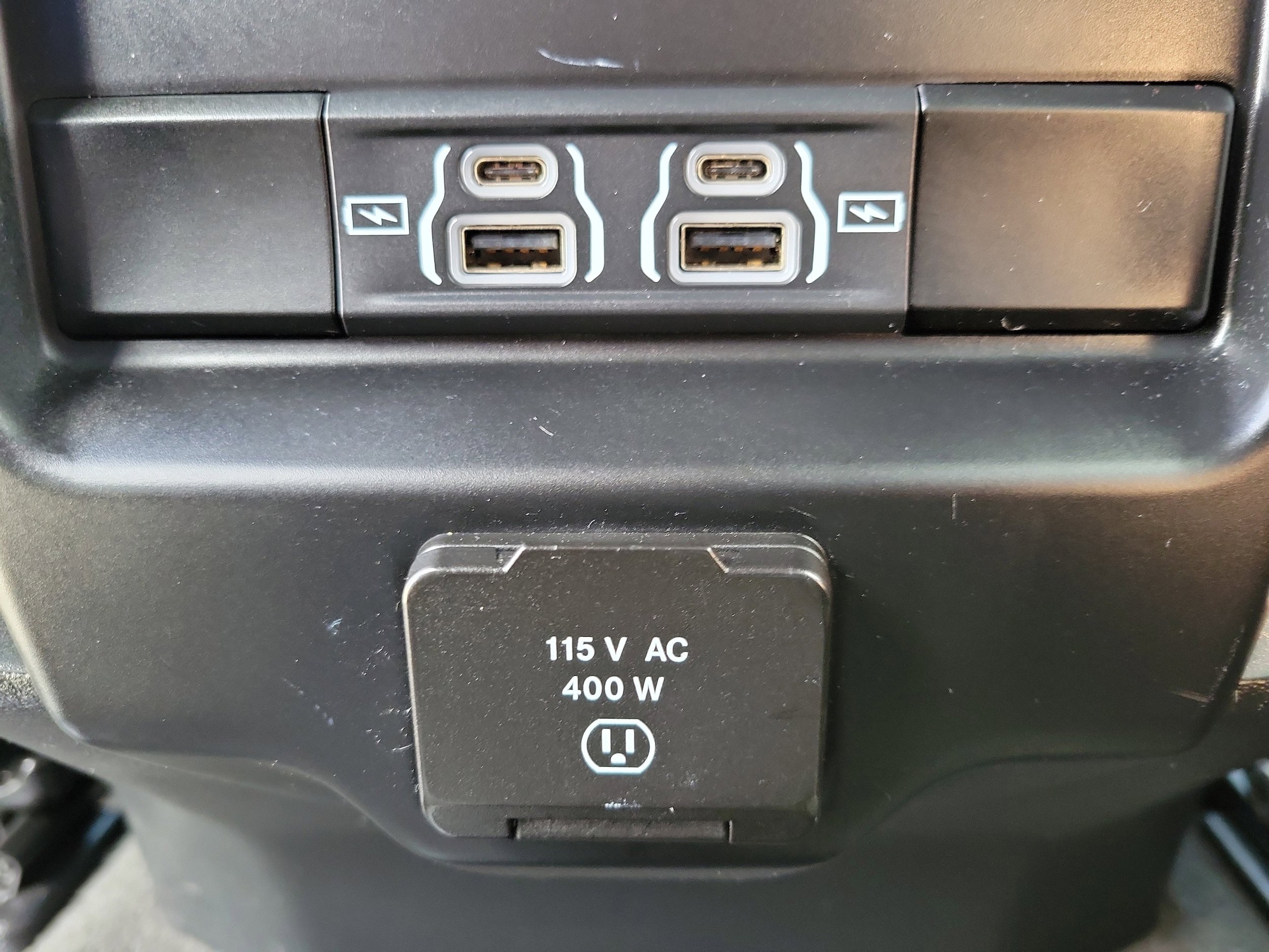 Used 2021 RAM 1500 Laramie w/ Sport Appearance Package AWD/4WD image 16