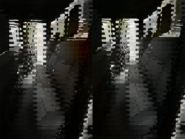 Certified 2021 Ford F150 XLT w/ Equipment Group 302A High image 19