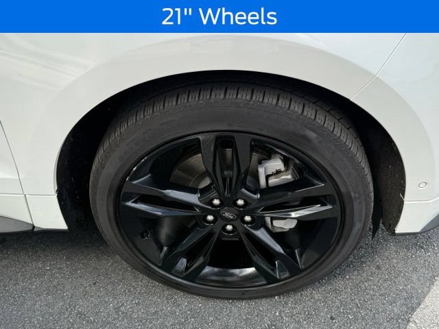Certified 2024 Ford Edge ST w/ Equipment Group 401A AWD/4WD image 23