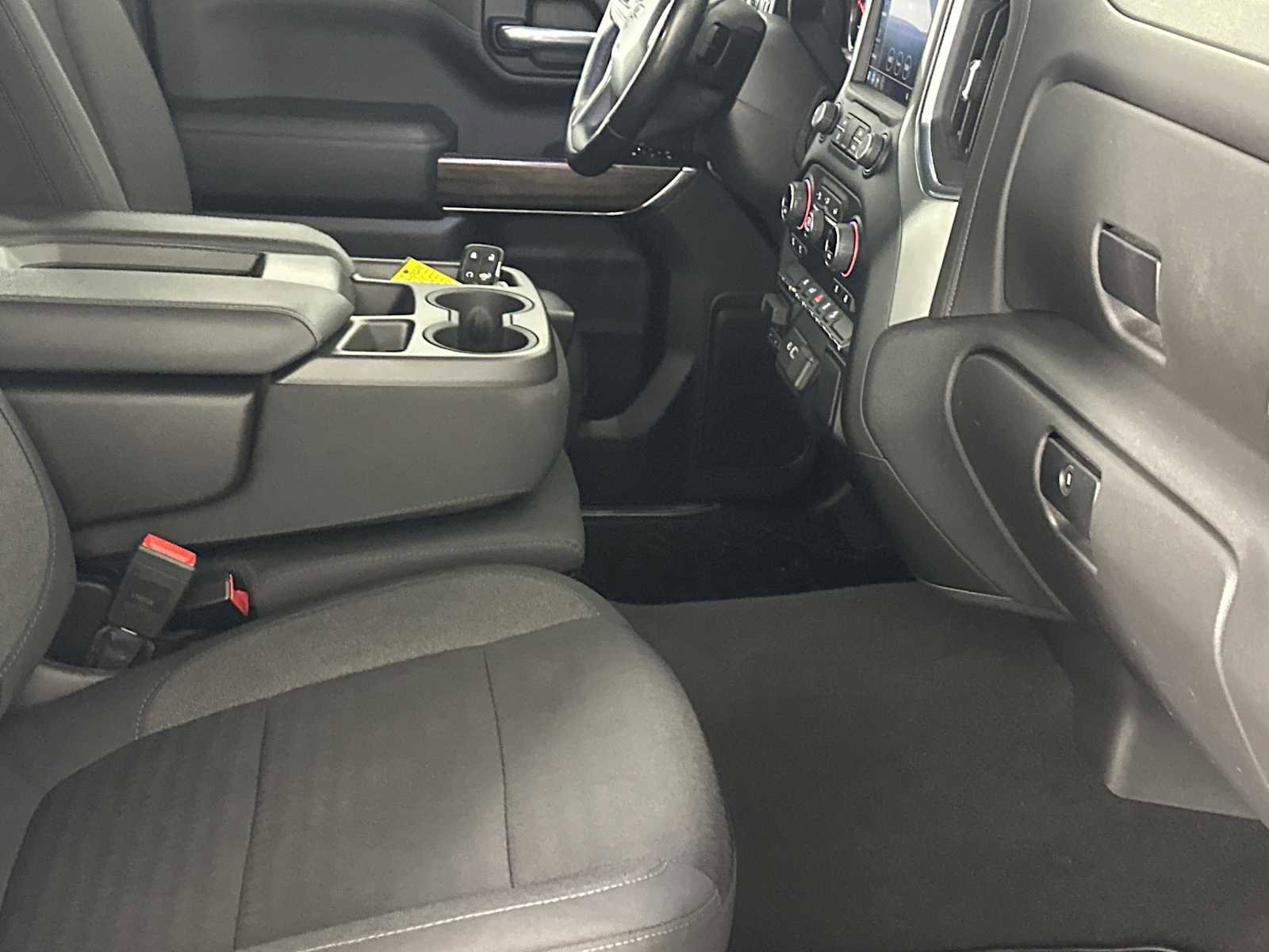 Used 2021 Chevrolet Silverado 1500 RST w/ Z71 Off-Road Package image 15