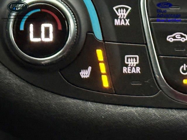 Used 2021 Chevrolet Malibu LT image 23