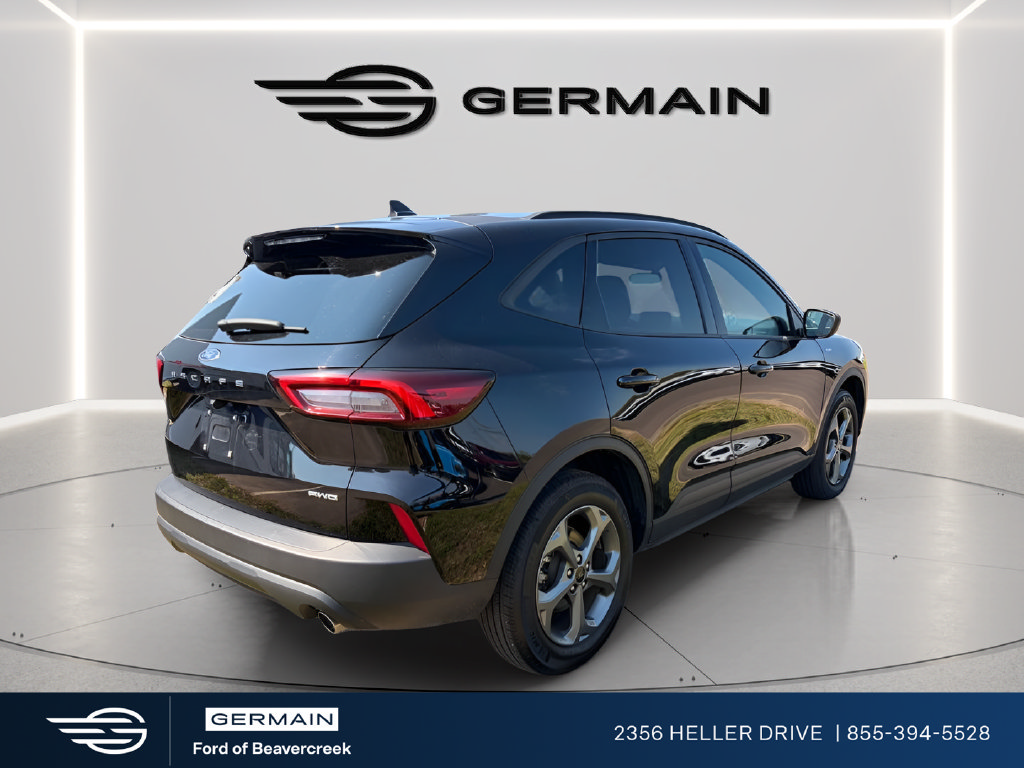 Certified 2025 Ford Escape ST-Line AWD/4WD image 9