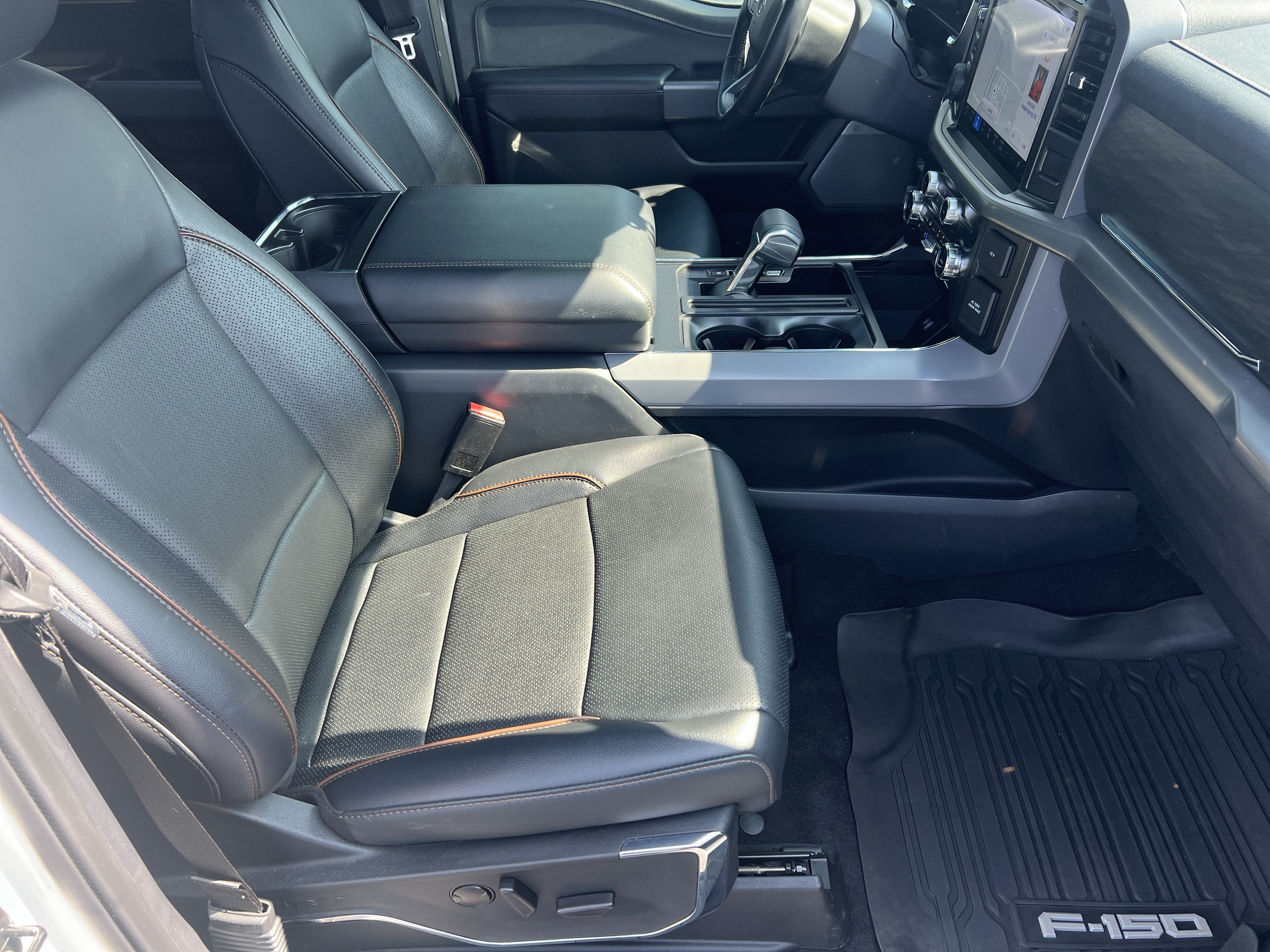 Certified 2024 Ford F150 Lariat w/ FX4 Off-Road Package AWD/4WD image 13