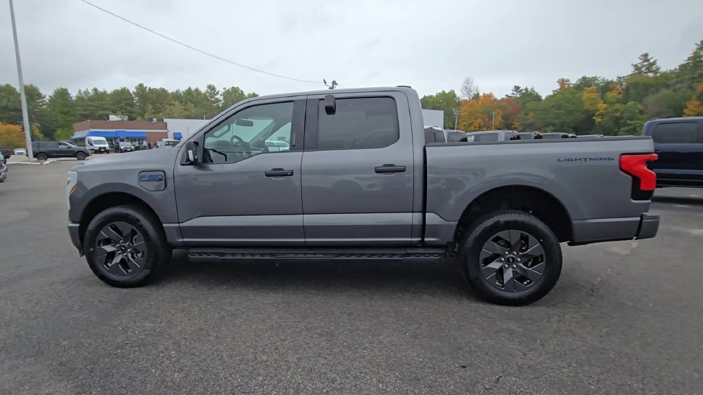 Certified 2024 Ford F150 Lightning XLT AWD/4WD image 16