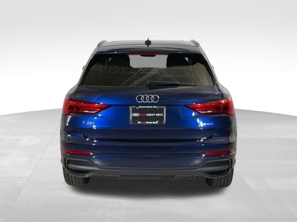 Used 2023 Audi Q3 2.0T Premium Plus w/ Premium Plus Package AWD/4WD image 21