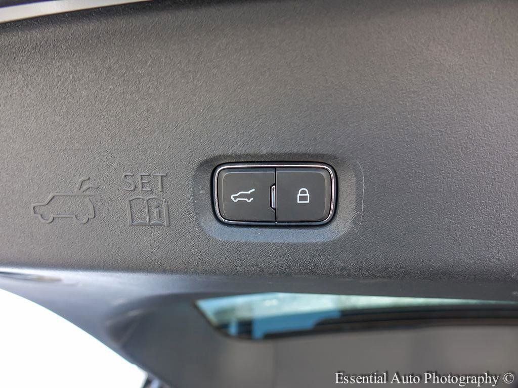 Certified 2025 Ford Expedition Active AWD/4WD image 29