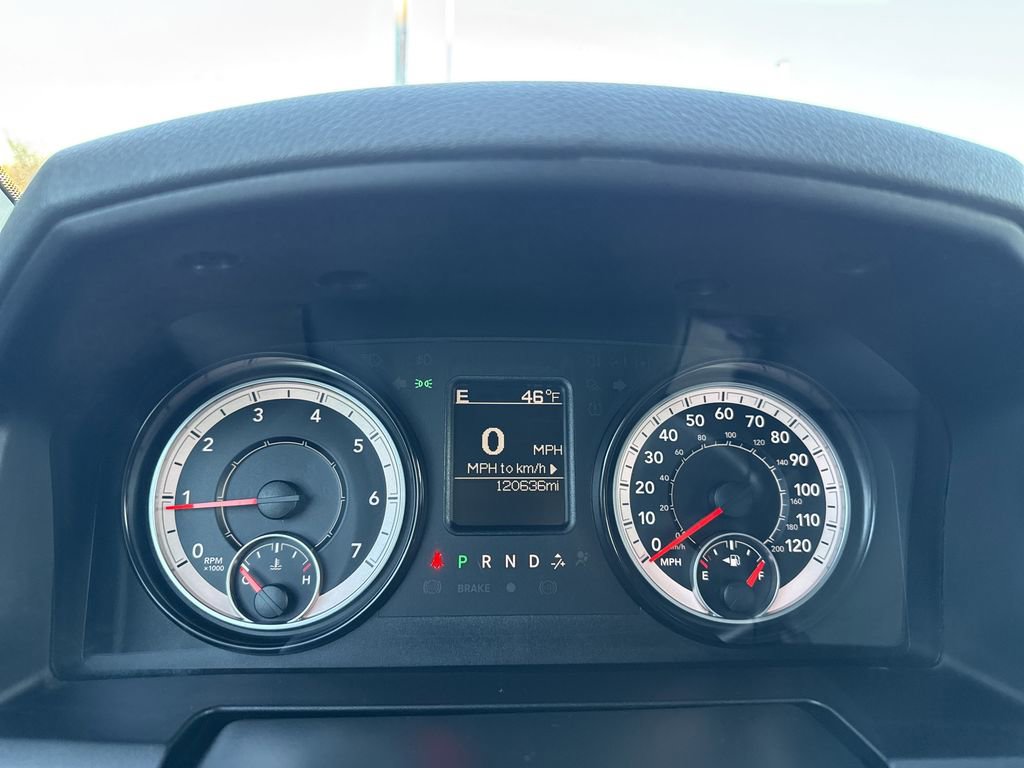 Used 2017 RAM 1500 Classic SLT image 16