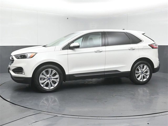 Certified 2022 Ford Edge Titanium image 4