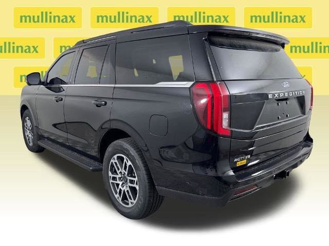 Certified 2025 Ford Expedition Active RWD image 12