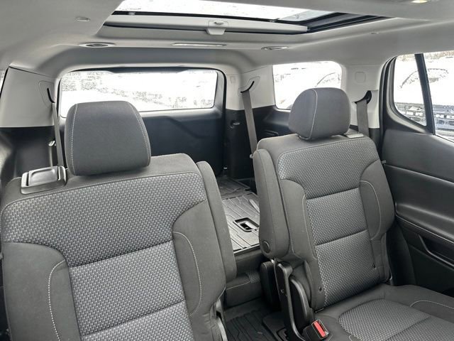 Used 2022 GMC Acadia SLE w/ Driver Convenience Package image 23