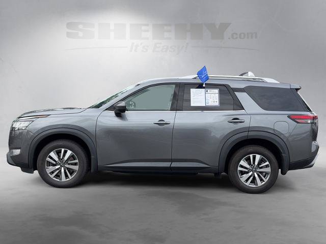 Used 2024 Nissan Pathfinder SL AWD/4WD image 15