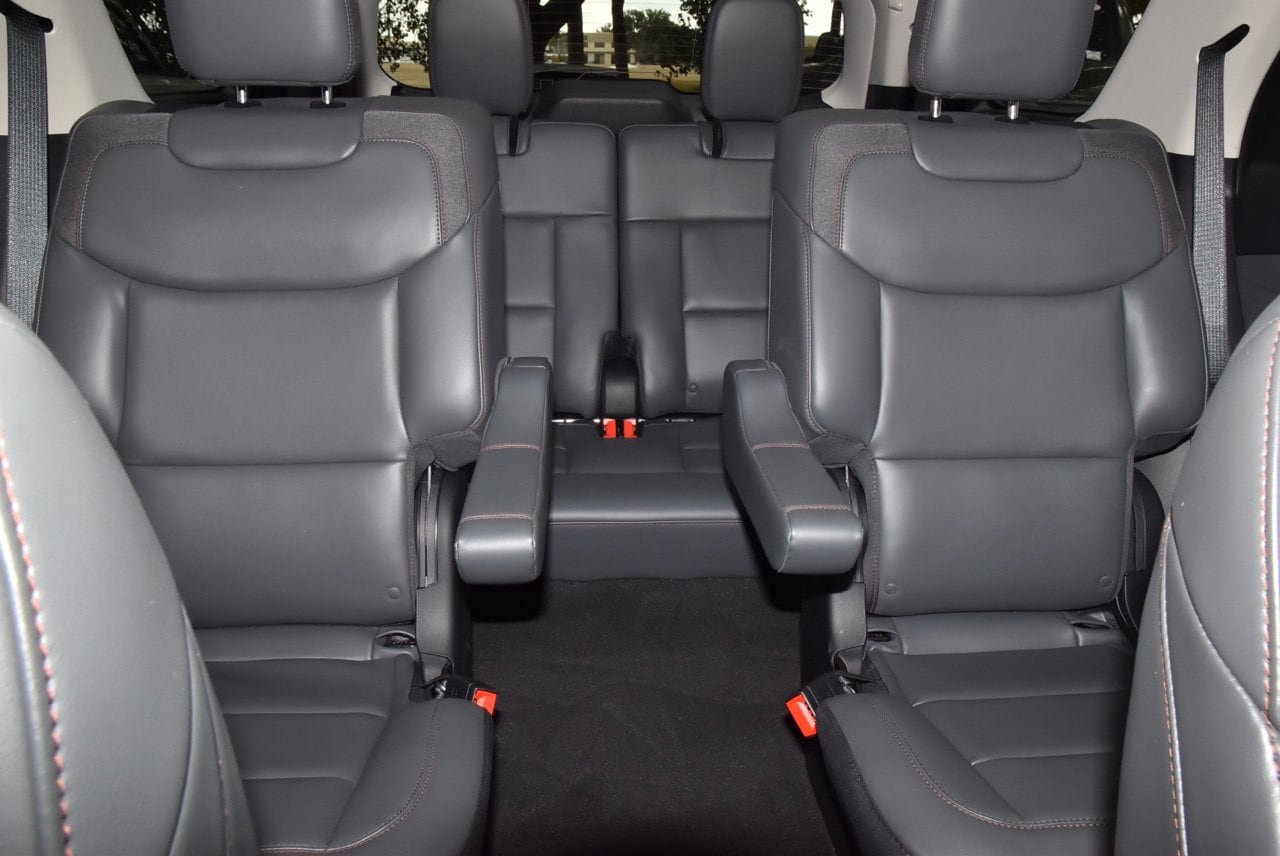 Certified 2025 Ford Explorer Active w/ Active Comfort Package RWD image 21