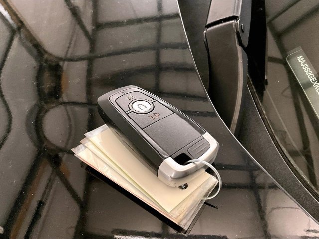 Certified 2019 Ford EcoSport SE w/ SE Convenience Package FWD image 9