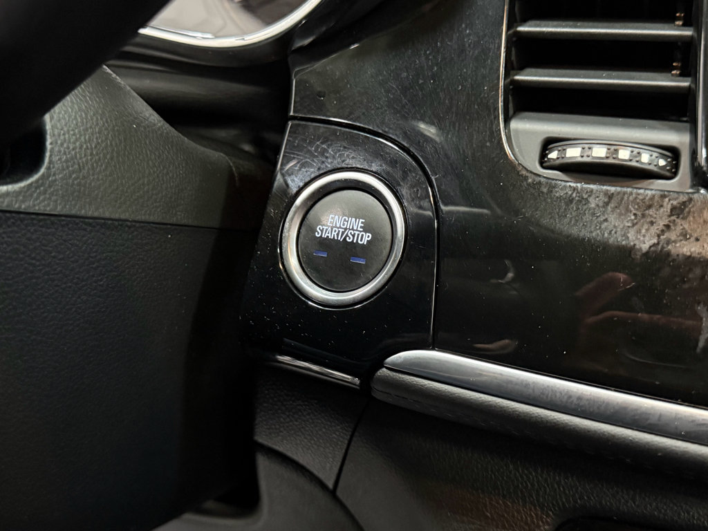 Used 2021 Buick Encore Preferred w/ Safety Package image 12