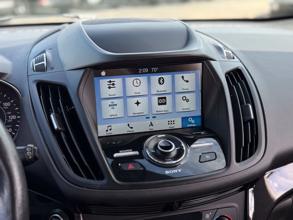 Certified 2019 Ford Escape Titanium AWD/4WD image 21