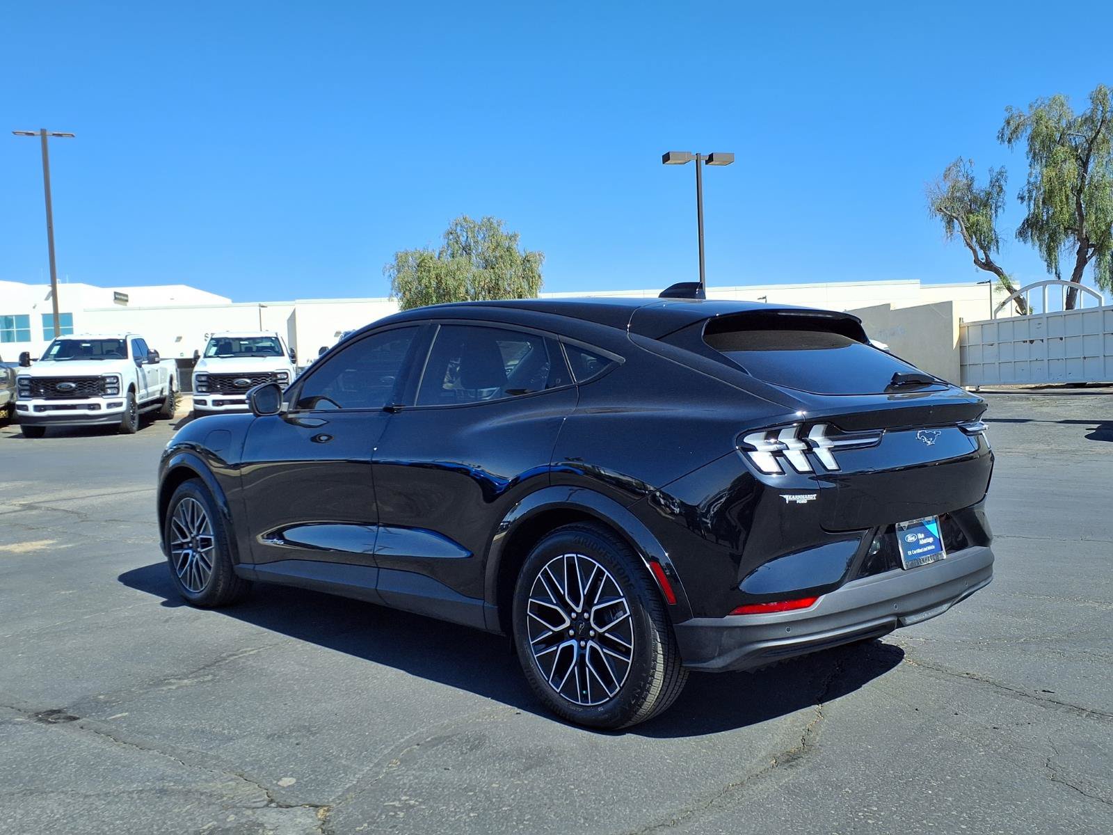 Certified 2025 Ford Mustang Mach-E Premium AWD/4WD image 4