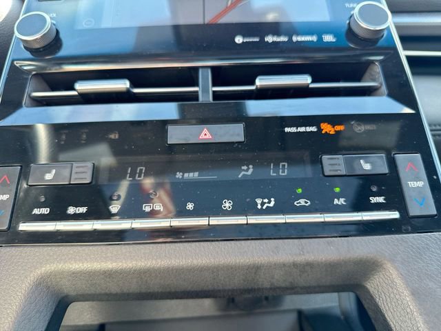 Used 2020 Toyota Avalon XSE w/ All Weather Liner Package FWD image 22