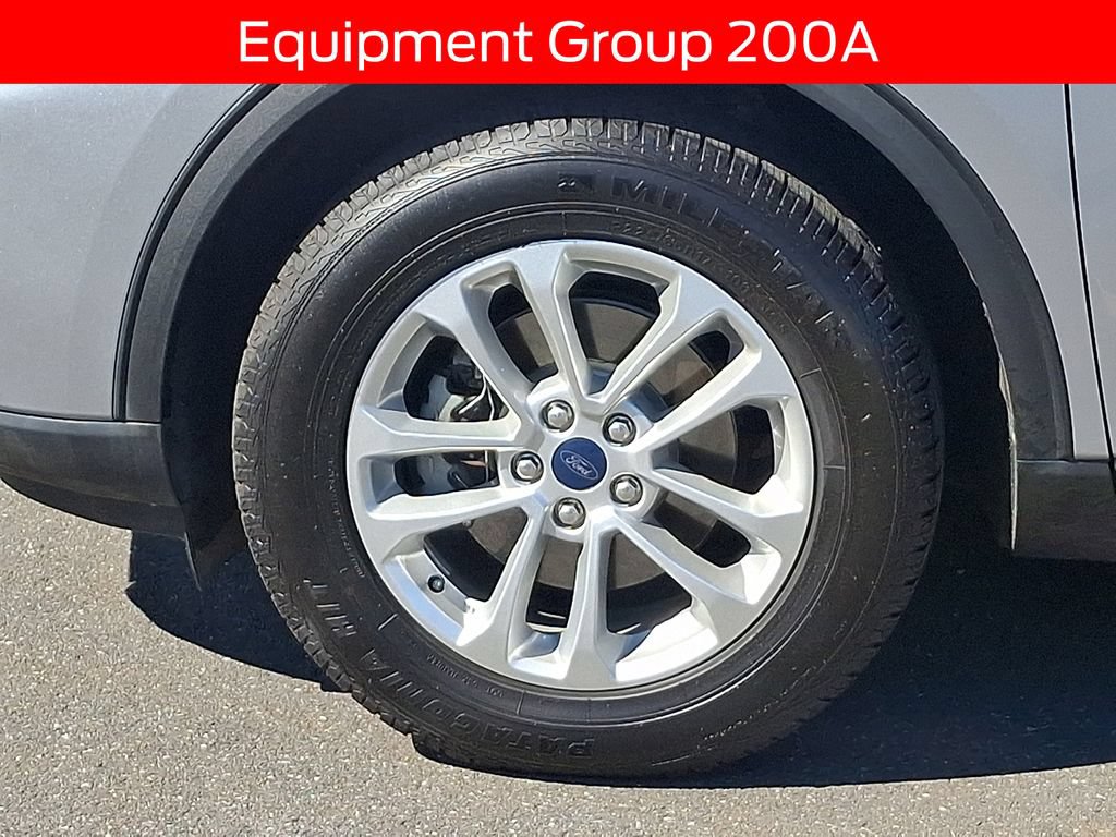 Certified 2022 Ford Escape SE w/ Cold Weather Package AWD/4WD image 8