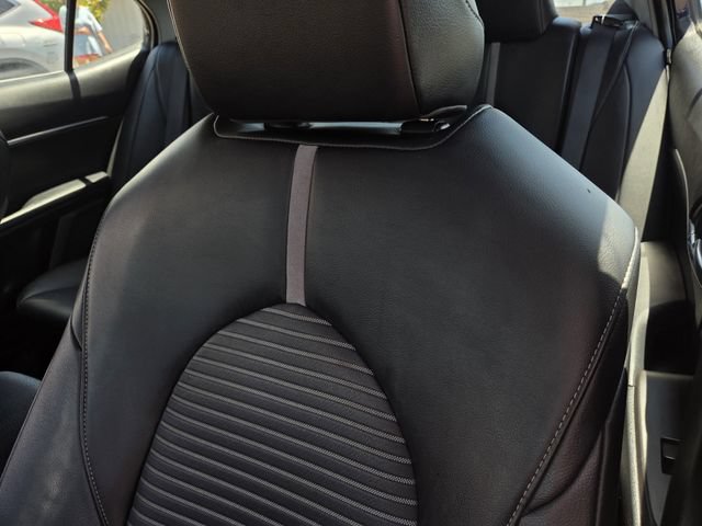 Used 2022 Toyota Camry SE FWD image 14