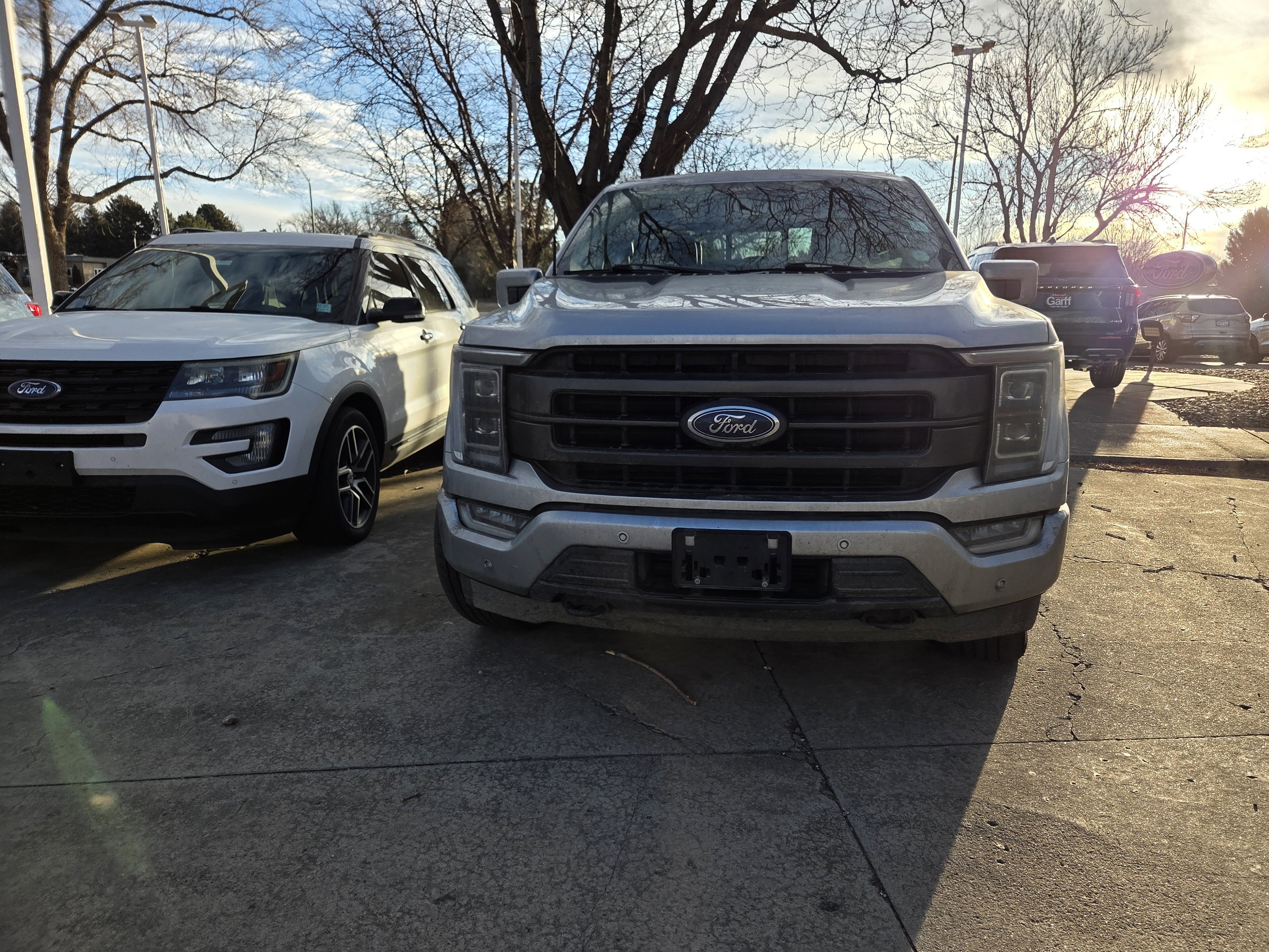 Certified 2022 Ford F150 Lariat w/ Equipment Group 502A High image 3