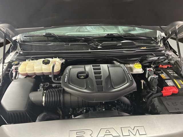Used 2025 RAM 1500 Limited AWD/4WD image 35