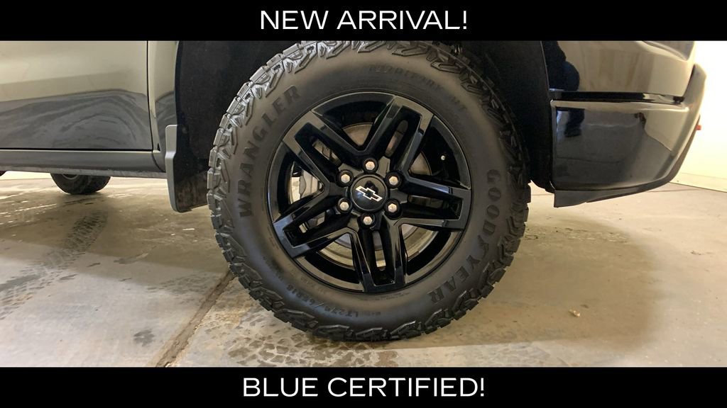 Used 2024 Chevrolet Silverado 1500 Custom Trail Boss AWD/4WD image 9