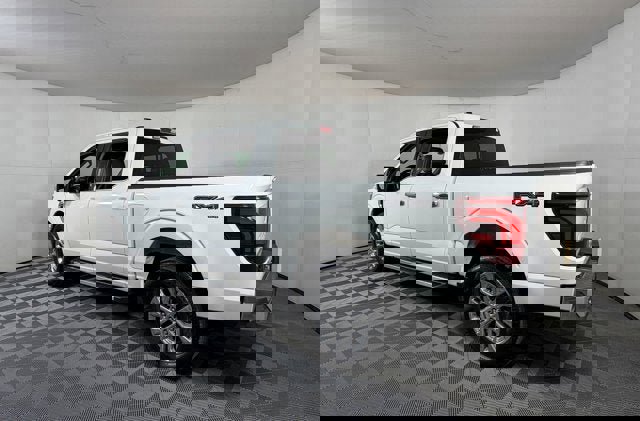 Certified 2024 Ford F150 Lariat w/ FX4 Off-Road Package image 3