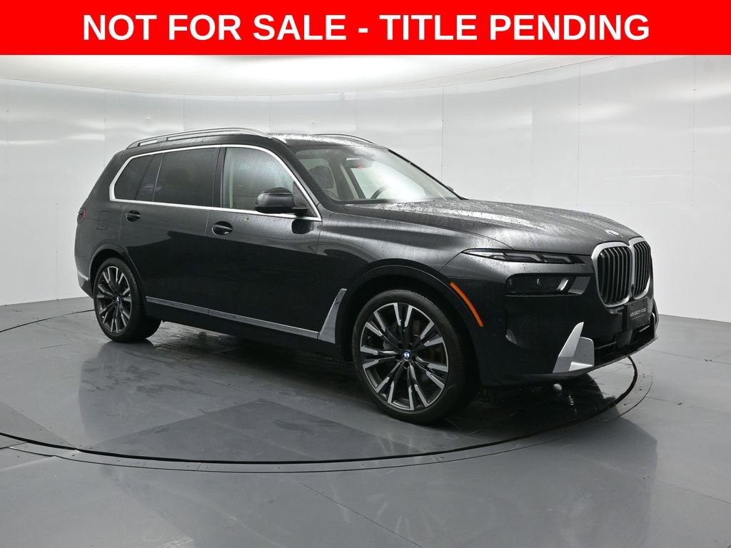 Used 2023 BMW X7 xDrive40i w/ Parking Assistance Package image 22