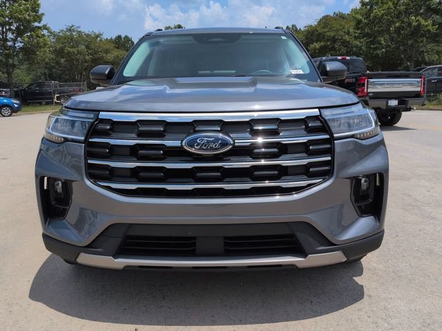 Certified 2025 Ford Explorer Active w/ Active Comfort Package AWD/4WD image 9