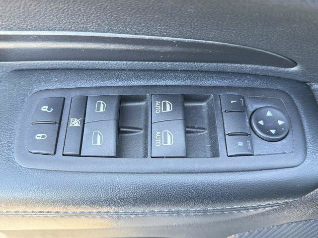 Used 2023 Dodge Durango SXT Launch Edition AWD/4WD image 17