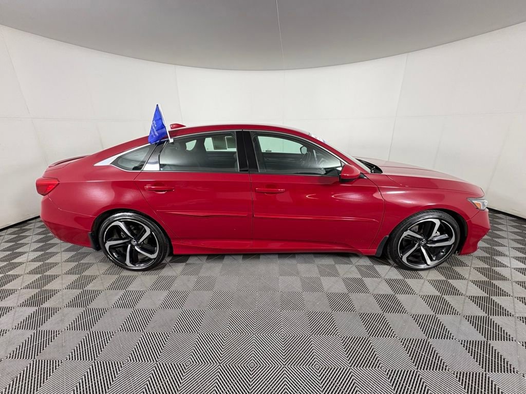 Used 2019 Honda Accord Sport image 6