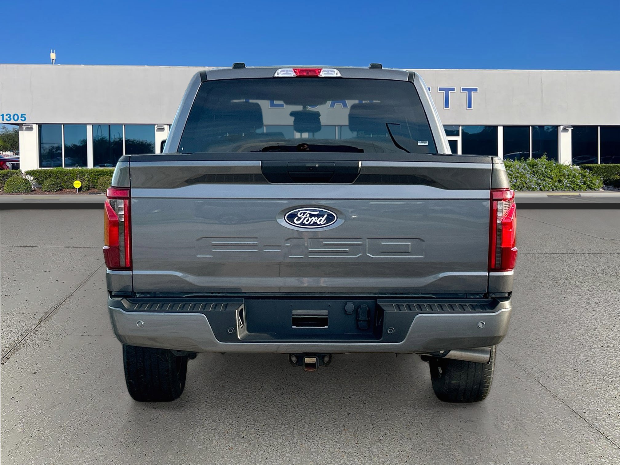 Certified 2024 Ford F150 STX w/ Mobile Office Package AWD/4WD image 6