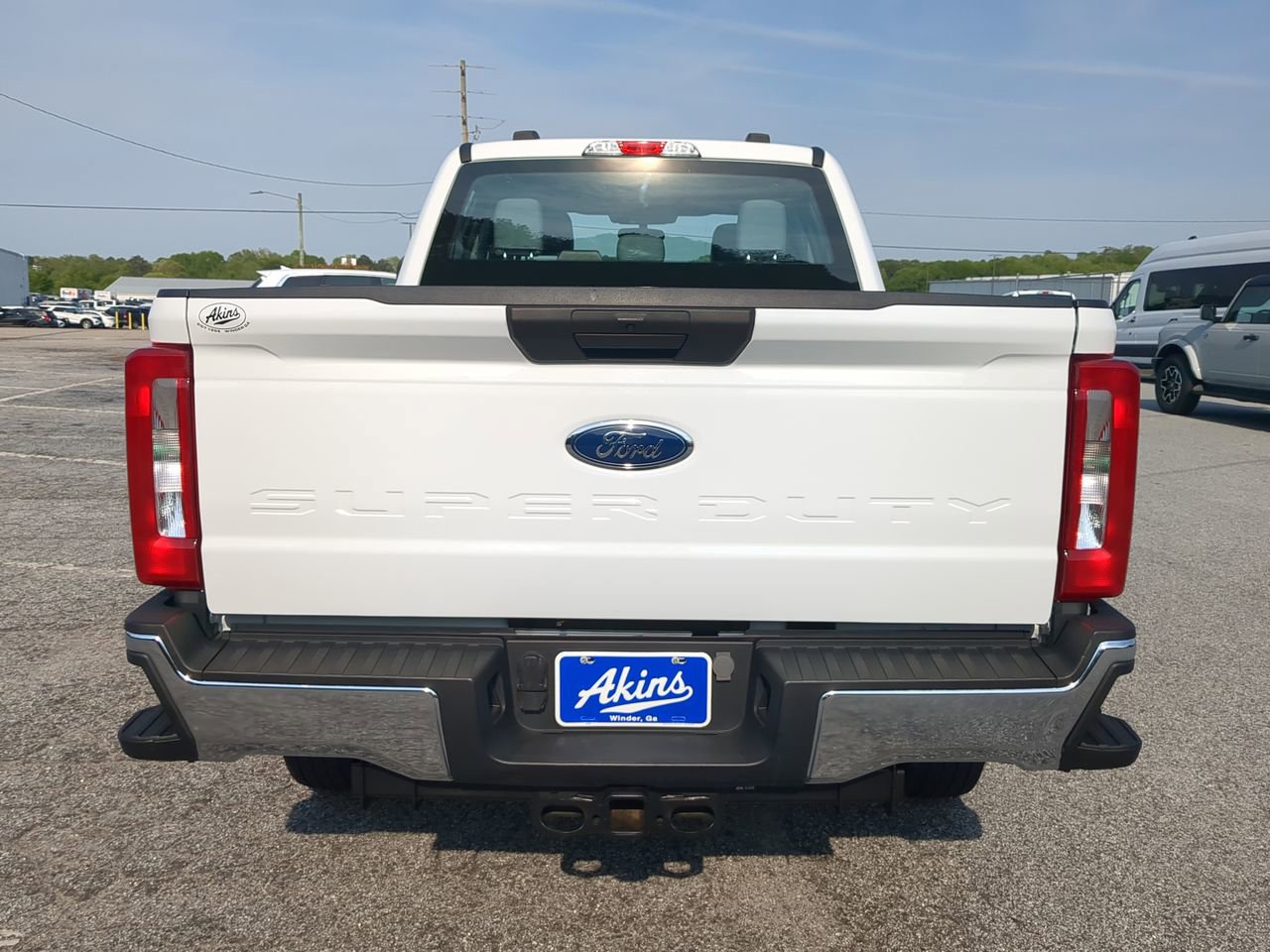 Certified 2023 Ford F250 XL w/ FX4 Off-Road Package AWD/4WD image 4