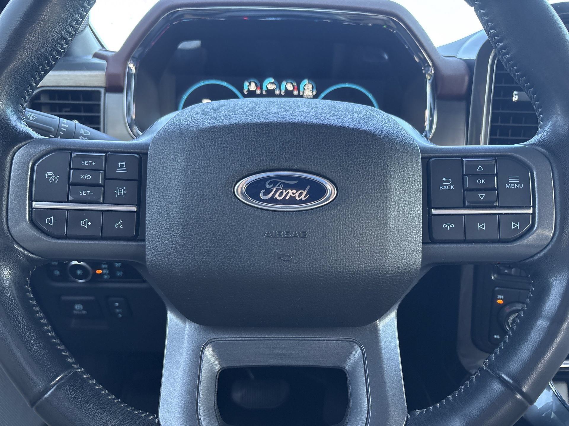 Certified 2023 Ford F150 Lariat w/ Equipment Group 502A High AWD/4WD image 15