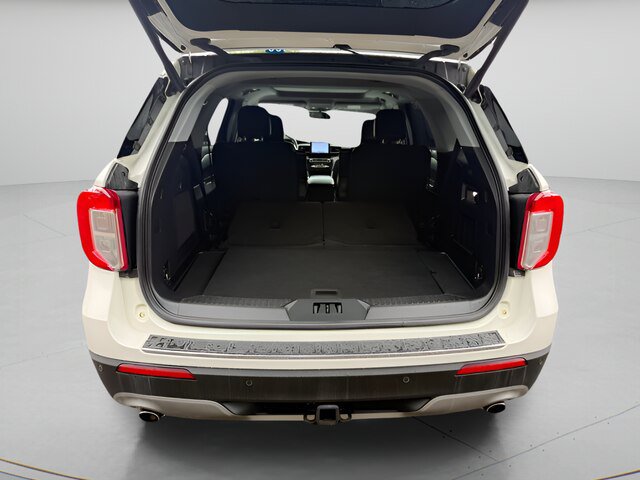 Certified 2022 Ford Explorer Limited w/ Equipment Group 301A AWD/4WD image 12