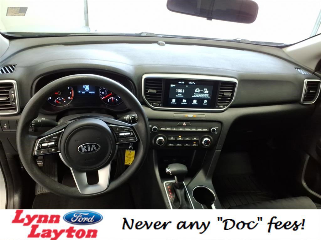 Used 2020 Kia Sportage LX image 13