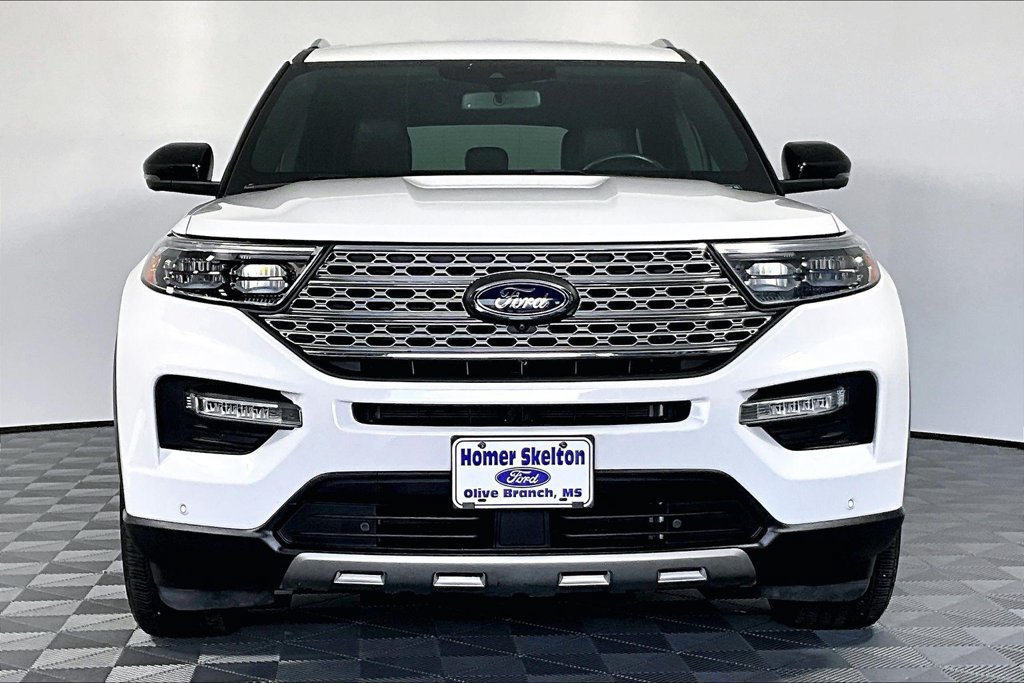 Certified 2020 Ford Explorer Limited AWD/4WD image 3