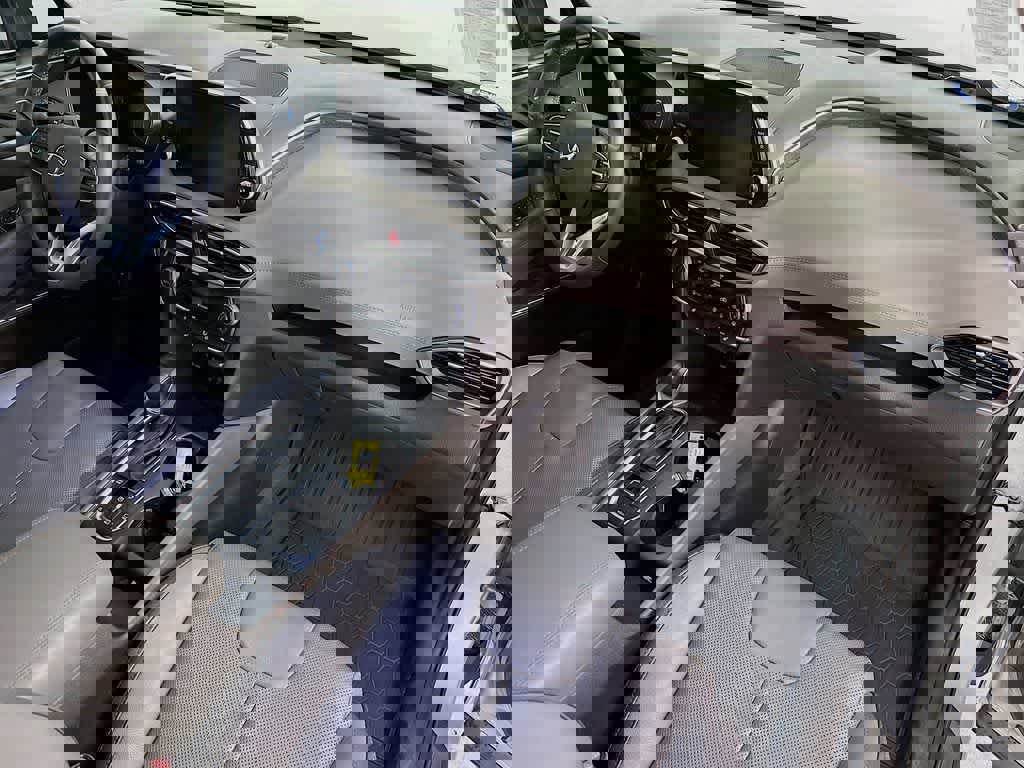 Used 2020 Hyundai Santa Fe Limited image 35