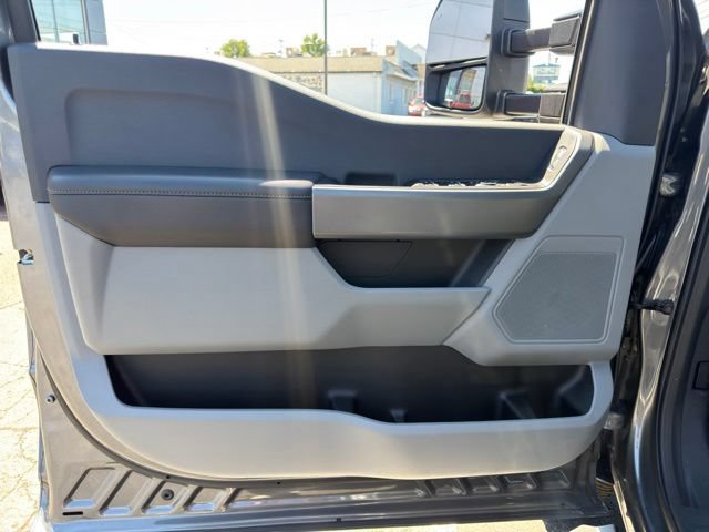 Certified 2026 Ford F350 XLT w/ 360-Degree Camera Package AWD/4WD image 10