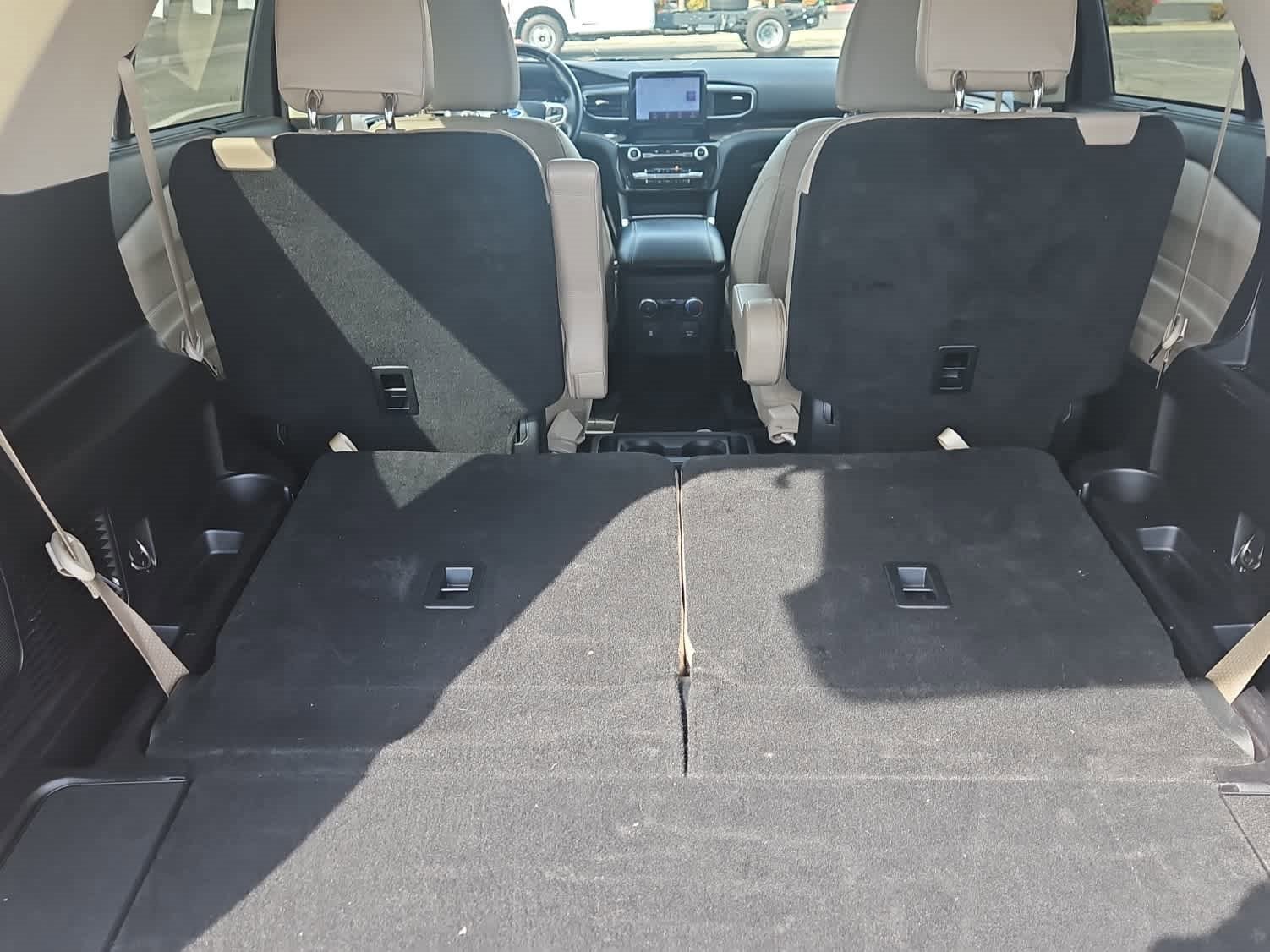 Certified 2021 Ford Explorer Limited w/ Hybrid Equipment Group 310A image 10