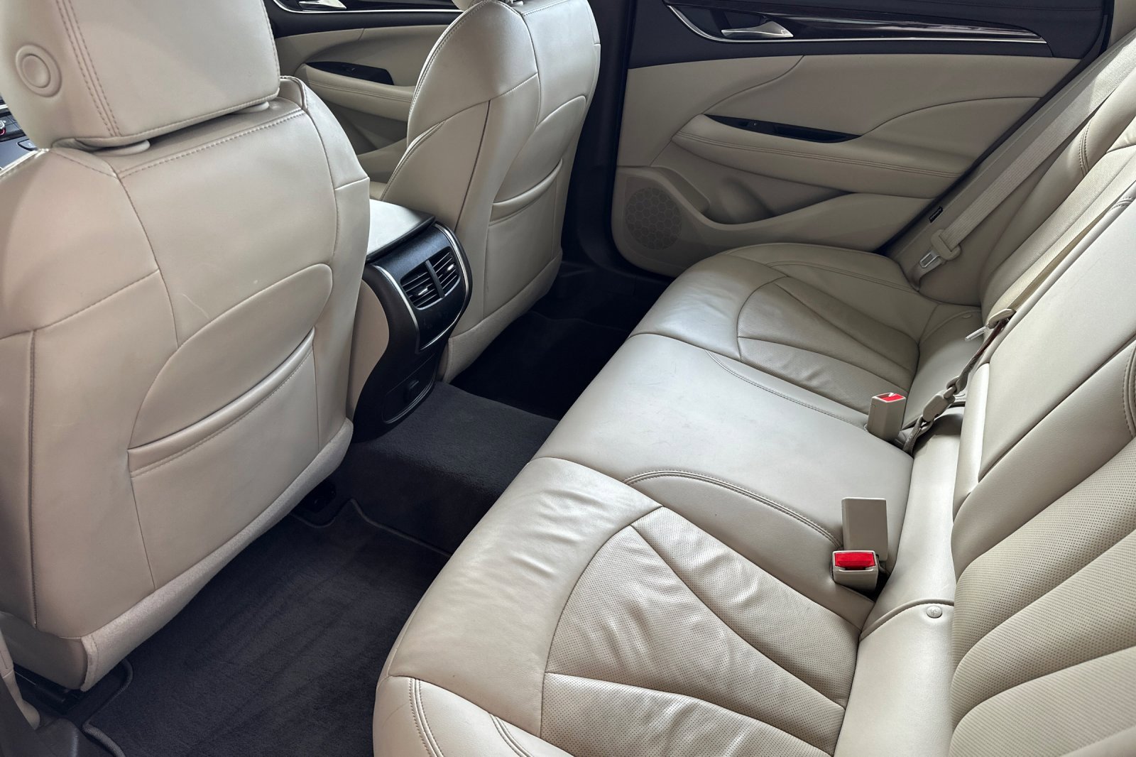 Used 2017 Buick LaCrosse Essence w/ Sights and Sounds Package image 13