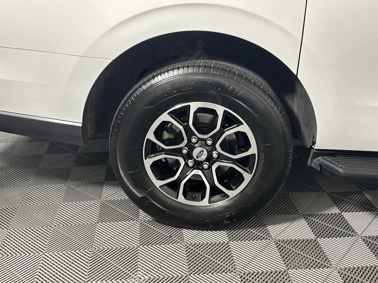 Certified 2024 Ford Expedition Max XLT image 20