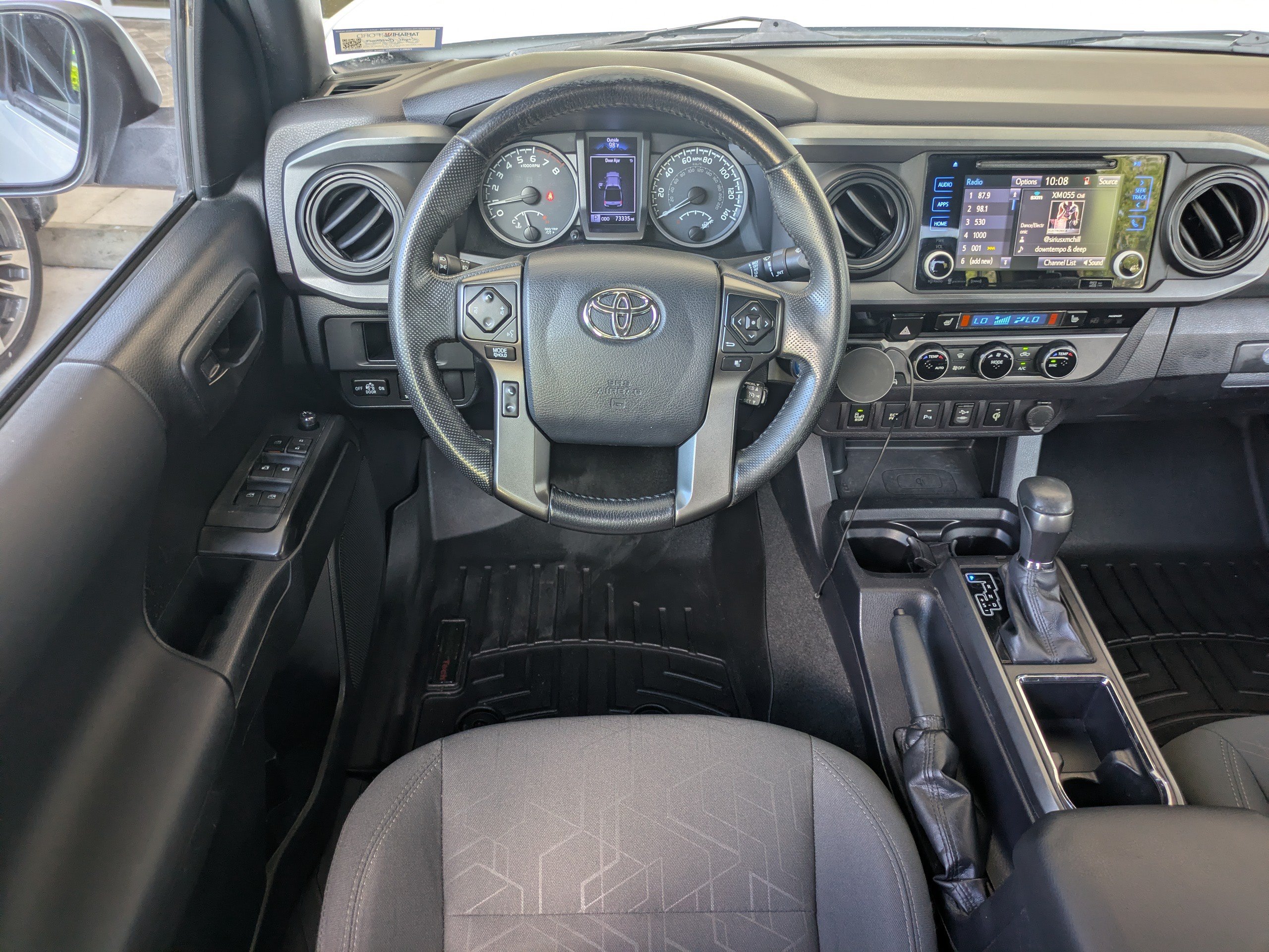 Used 2017 Toyota Tacoma TRD Sport w/ Premium & Technology Package RWD image 16