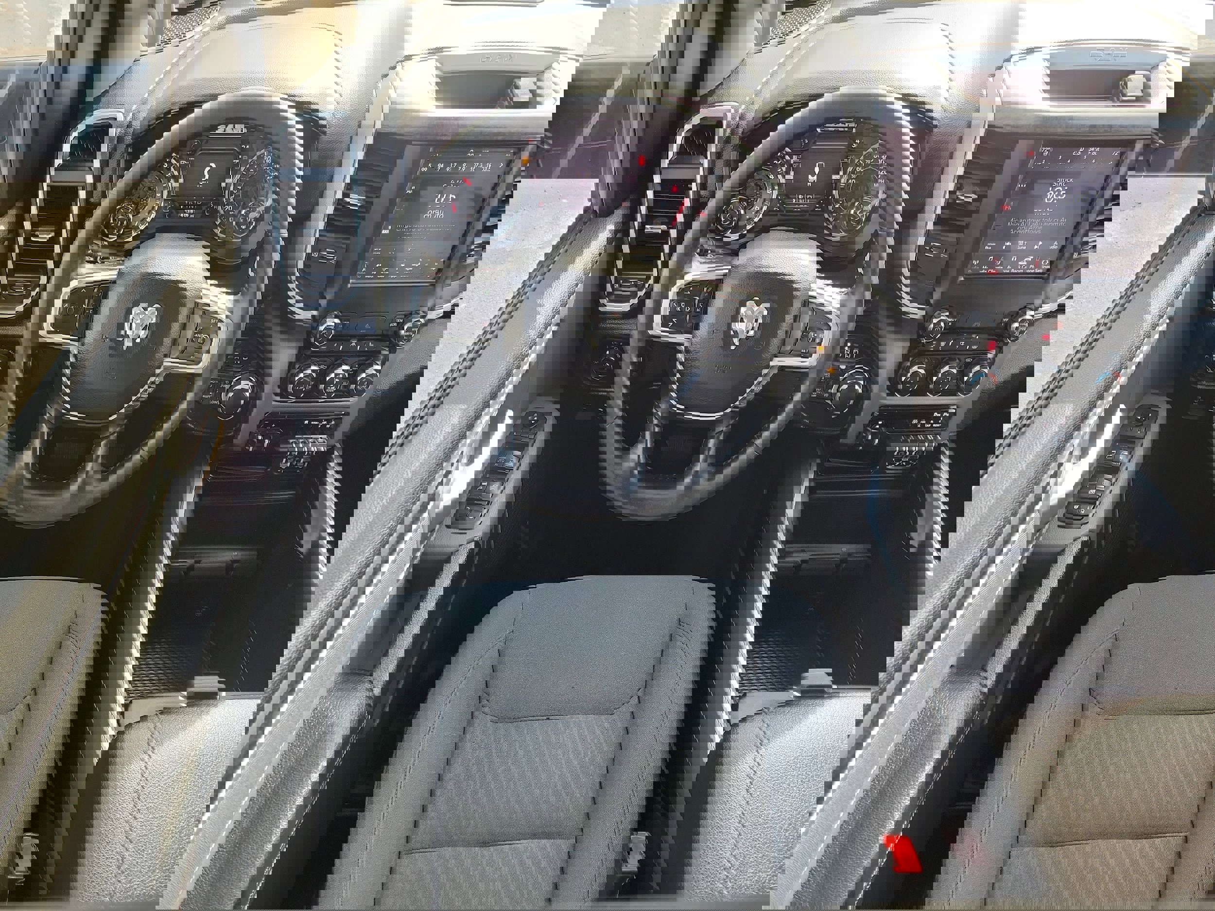 Used 2020 RAM 1500 Big Horn image 14