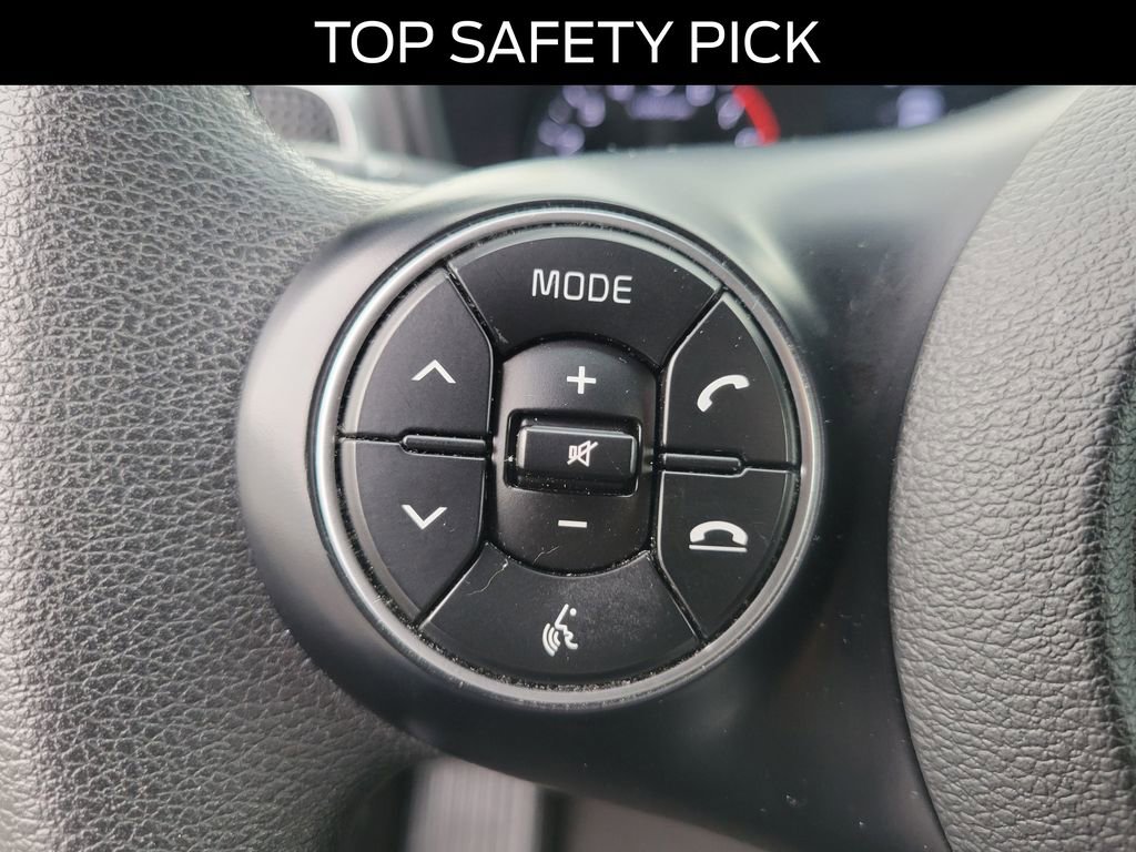 Used 2020 Kia Soul LX FWD image 20