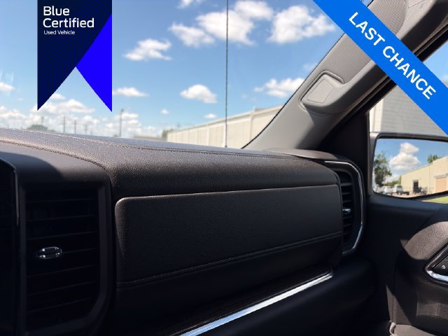 Used 2023 Chevrolet Silverado 1500 RST AWD/4WD image 23