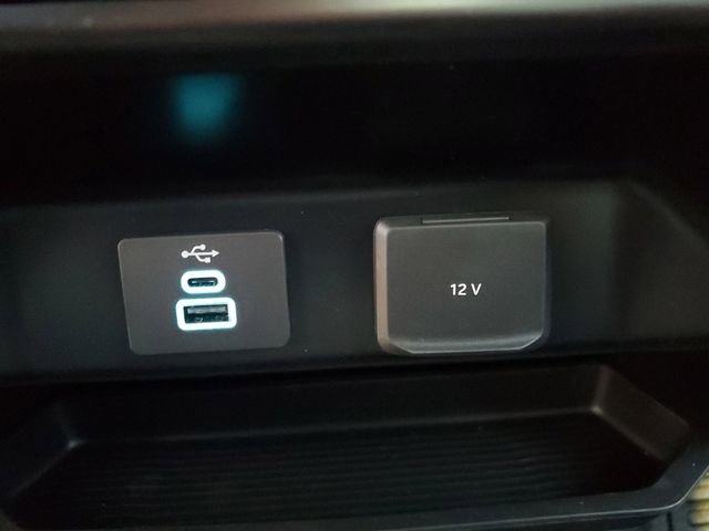 Certified 2024 Ford F550 2WD Regular Cab Super Duty image 21